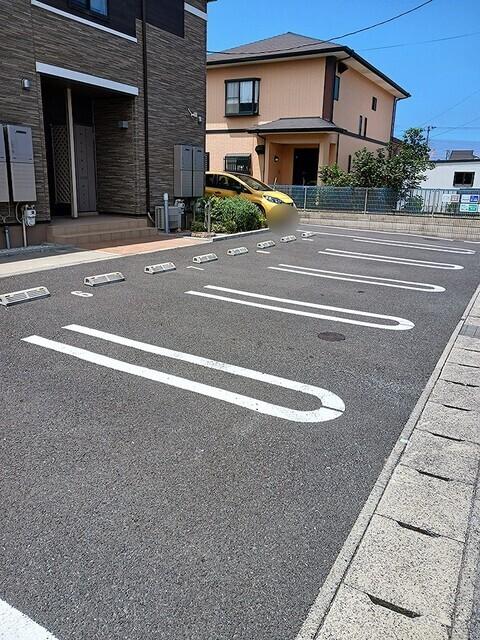 プロスペリタ（204） 駐車場