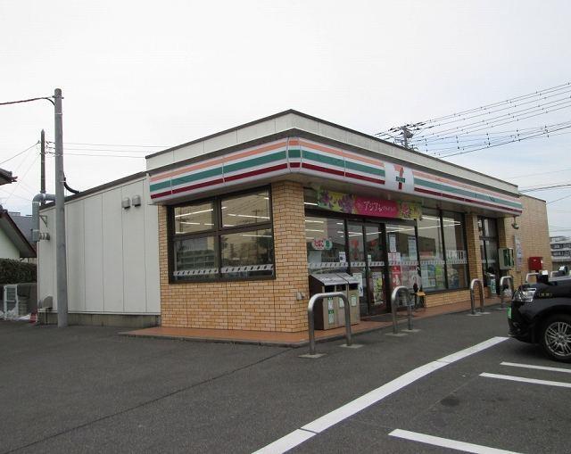 セブンイレブン茂原八千代店：600m