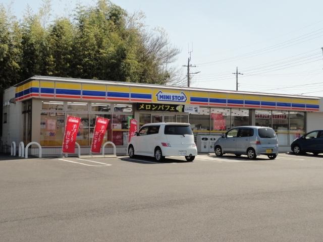 ミニストップ茂原鷲巣店：928m