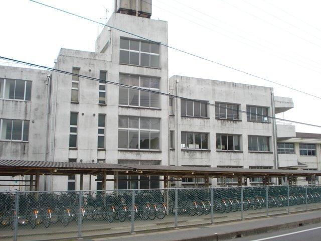 茂原市立東郷小学校：1266m