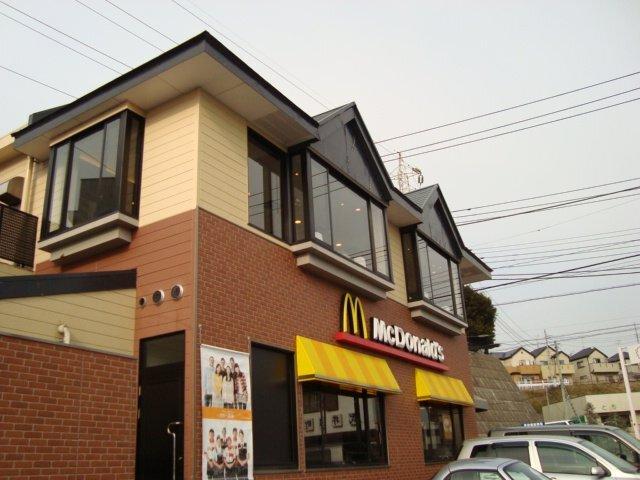 マクドナルド千葉都町店：905m