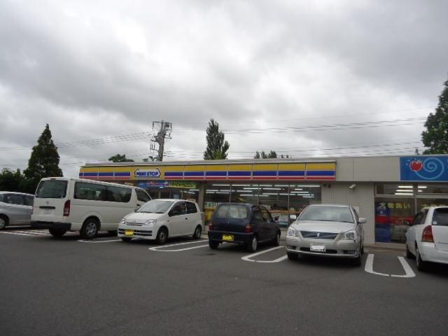 ミニストップ千葉都公園前店：821m