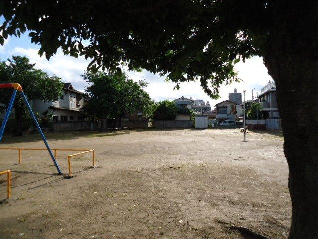 道場公園：1062m