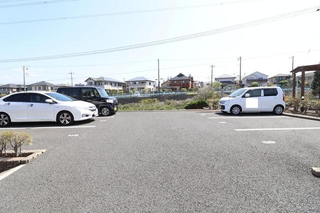 フローラフォンテ　Ｂ（203） 駐車場