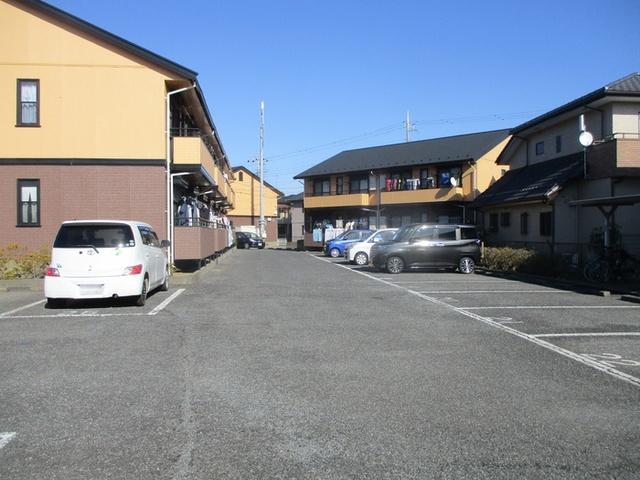 ドミール　Ｂ（102） 駐車場
