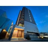 外観写真（夜）