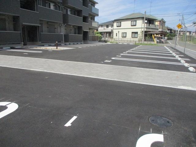 パークタウン（203） 駐車場