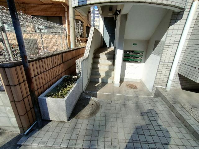 ヨーク津田沼（101） エントランス