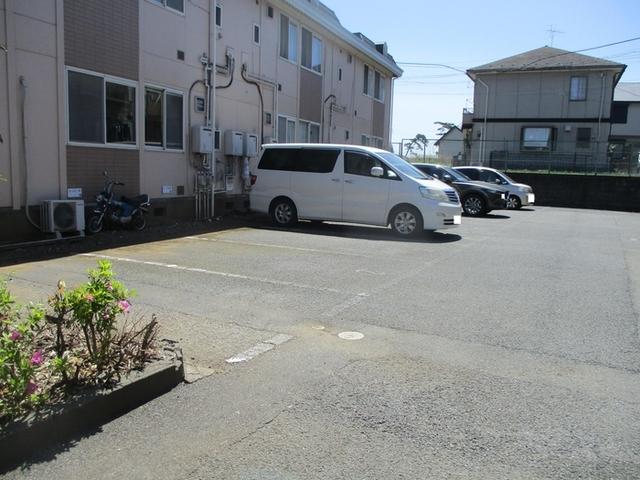 ヴィレッジ松本　B棟（B105） 駐車場