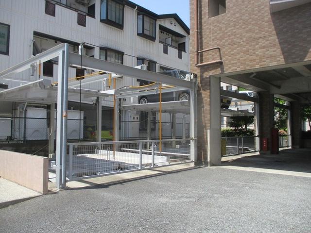 グリーンパークおゆみ野（401） 駐車場