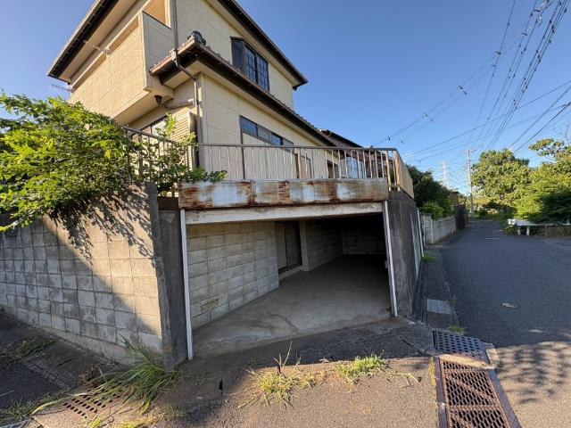 八木下貸家5 駐車場
