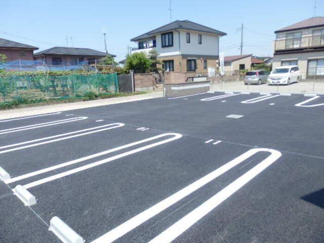 ディアコート五井（103） 駐車場