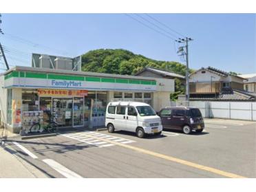 ﾌｧﾐﾘｰﾏｰﾄ 洲本上物部店：373m