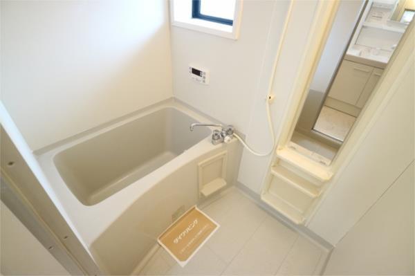 明石市二見町西二見アパート バス／シャワー