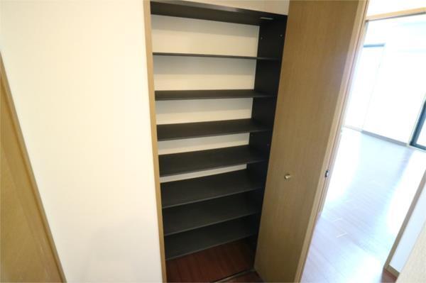 明石市二見町西二見アパート 収納