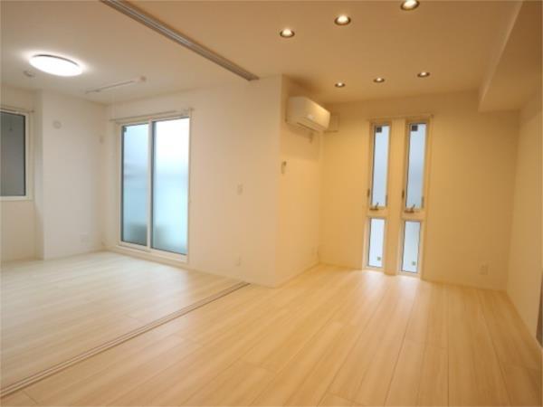 明石市朝霧南町アパート リビング