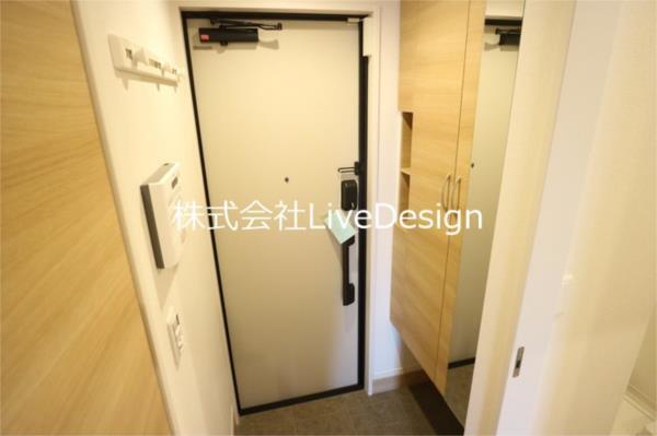 明石市相生町アパート 玄関