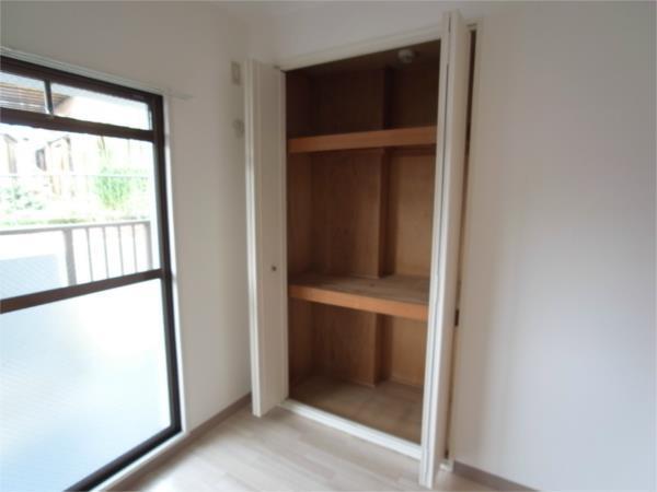 ベルトピア塩屋I 収納
