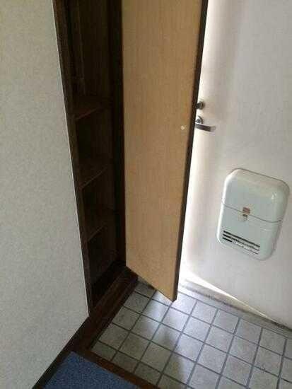 ワンズユース今寺 玄関