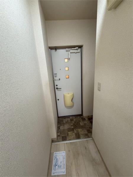 サンビルダー朝霧 玄関