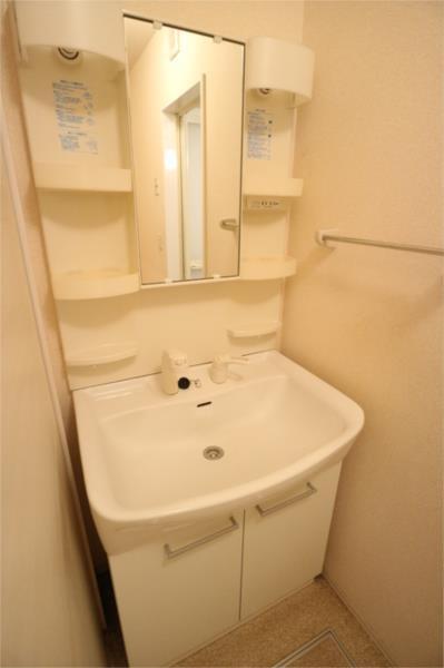 キャンフル　ローレル 部屋画像
