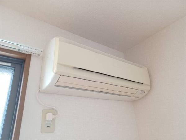 リビングタウン西野 部屋画像