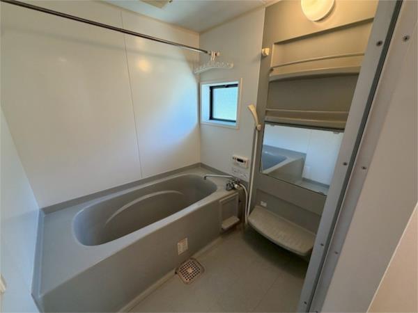 WoHNuNG バス／シャワー