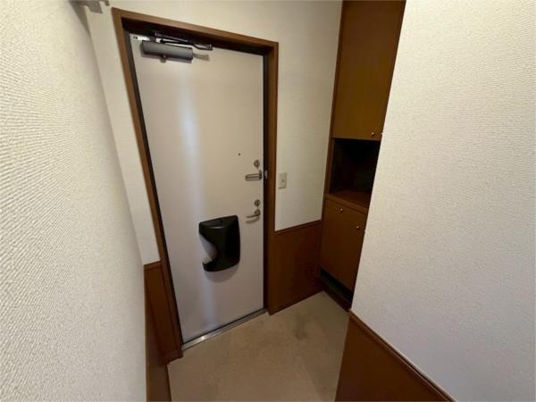 WoHNuNG 玄関