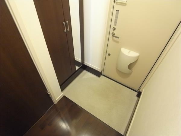 フォレストメゾン須磨寺 玄関