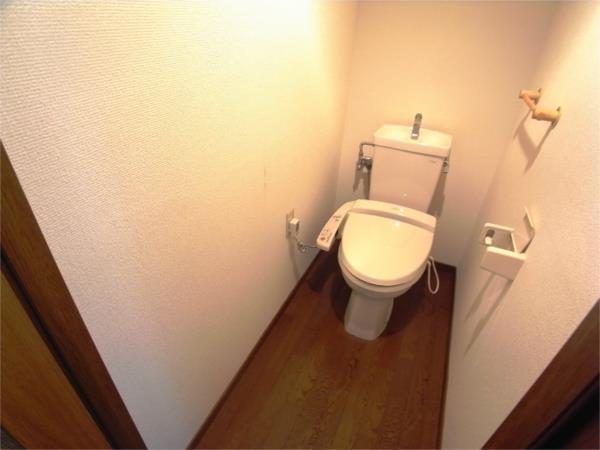 メゾンドルミエール妙法寺 トイレ