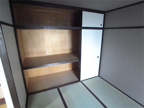 パルピアマンション 収納