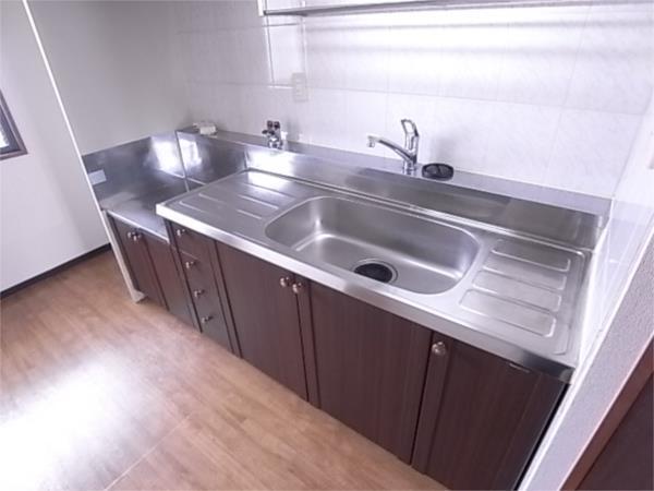 フォルチューナ芦屋 キッチン