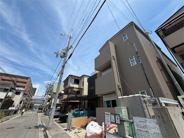 リブレメゾン東鳴尾I 玄関