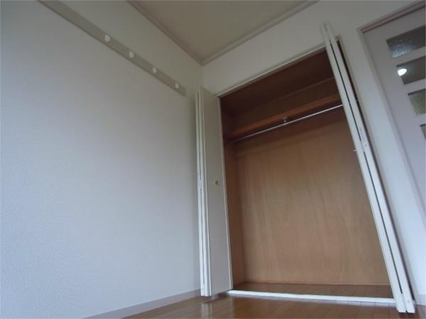 ラッフィナート有瀬 収納
