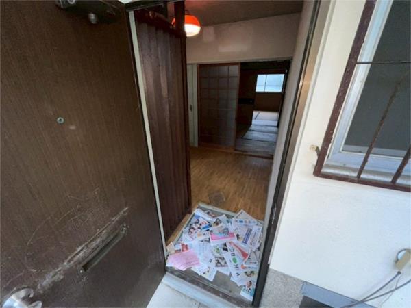 下代店舗付住宅 玄関
