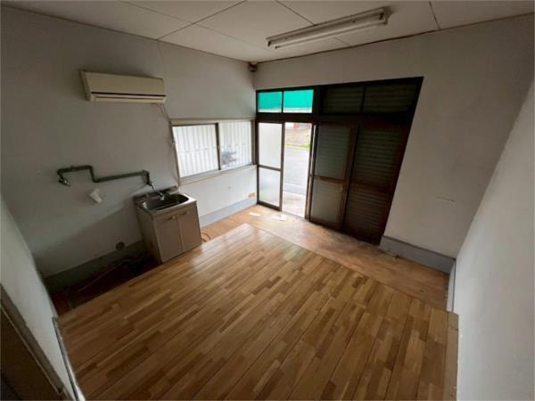 下代店舗付住宅 玄関