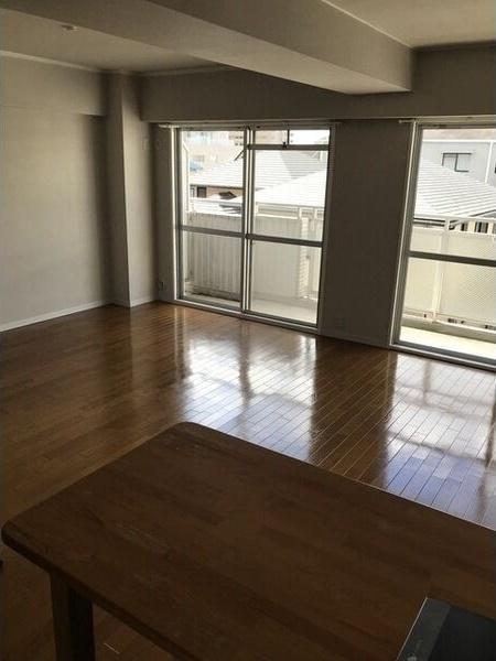 エムグランツ弐番館 その他