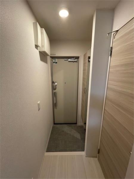 プルミエ　ラムール 玄関