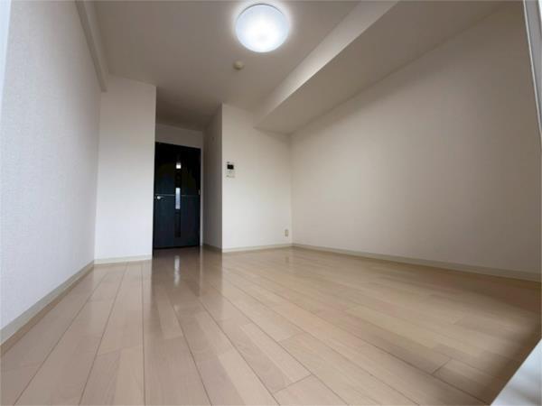 レジュールアッシュ尼崎駅前 リビング