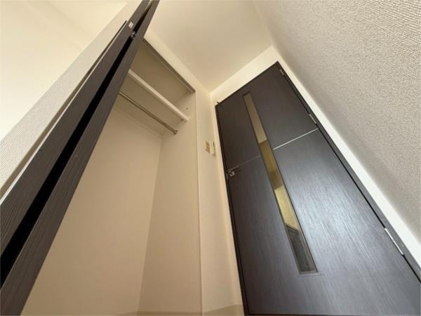 レジュールアッシュ尼崎駅前 収納