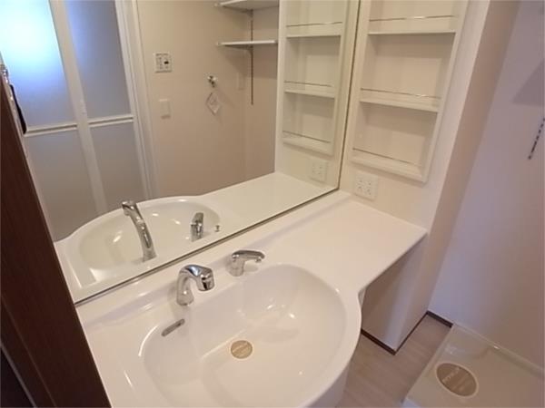 アウグーリオカーサ 部屋画像