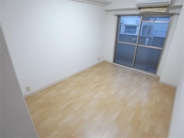シェスタ白川台 リビング