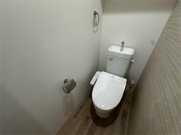 フジパレス西宮今津III番館 トイレ