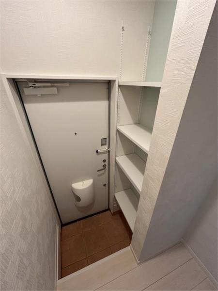 エターナルシー大観町 玄関