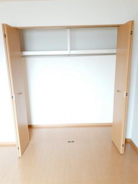 フォレスタ 収納