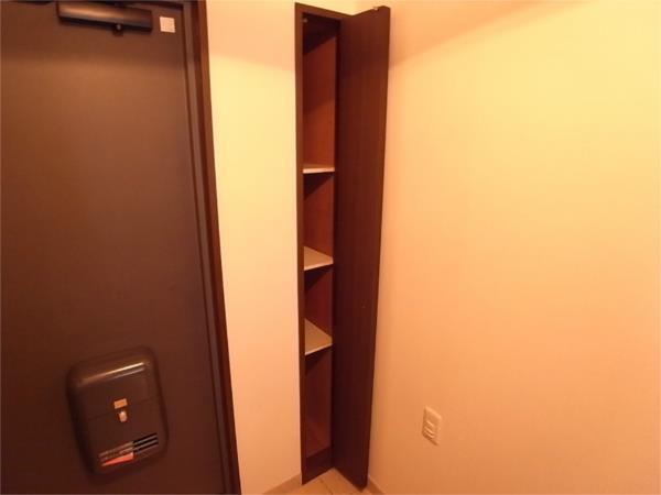 アーデンコート住吉川（405） 収納