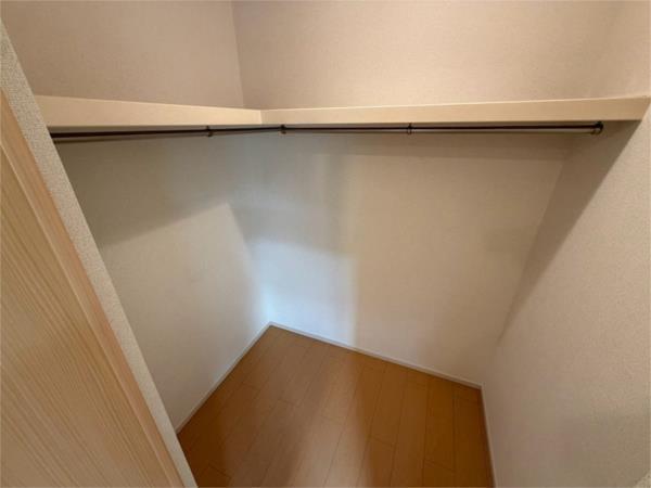 グランツ・トマツII 収納