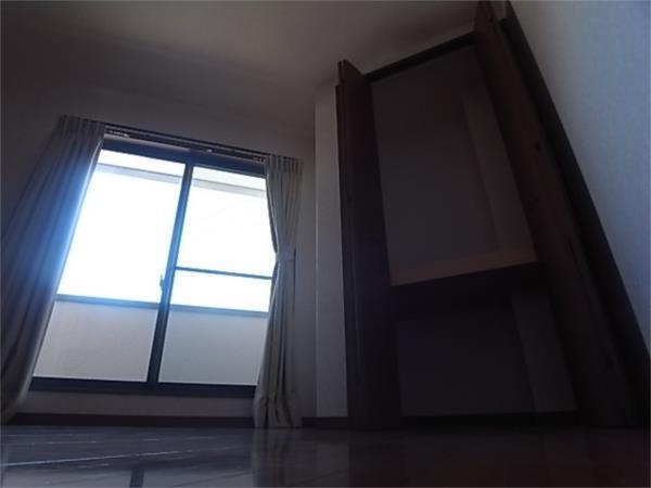 ニューサンハイツ 収納