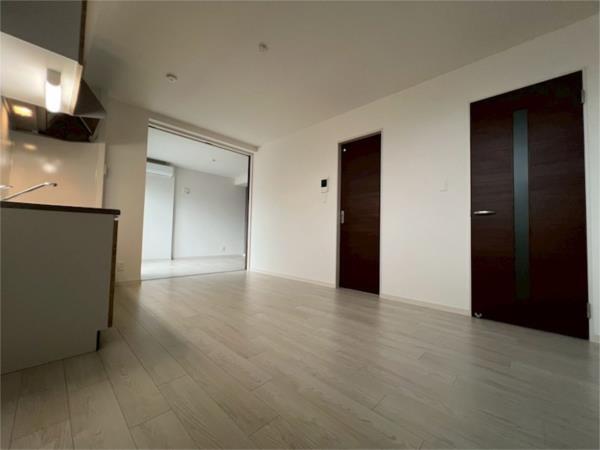 The Residence 大庄西町 リビング