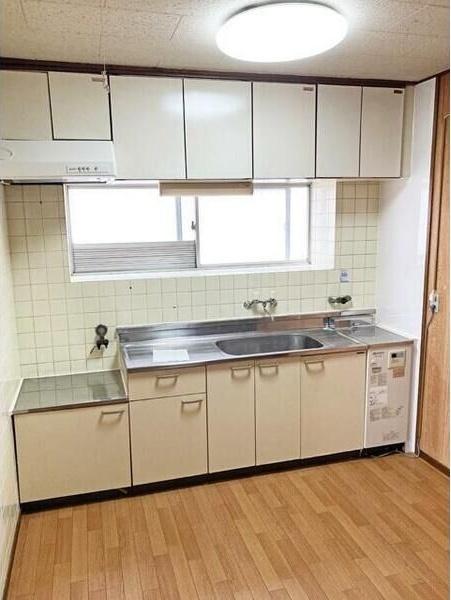 神戸市灘区高尾通マンション キッチン